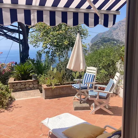 別荘 Villetta Rosetta